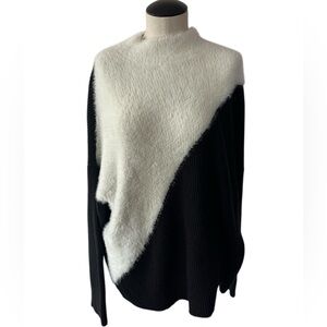 Vince Camuto Colorblock Sweater XL